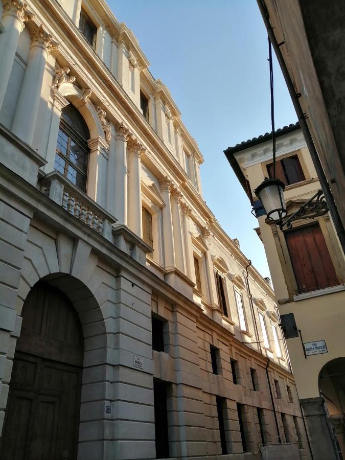Apartamento Monolocale Nell'Antica Zona Del Ghetto. Padua Exterior foto